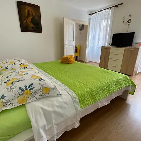 Apartament Dana Cres